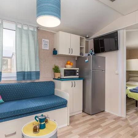West Coast Mobilhome With Xxl Terrace Village de vacances