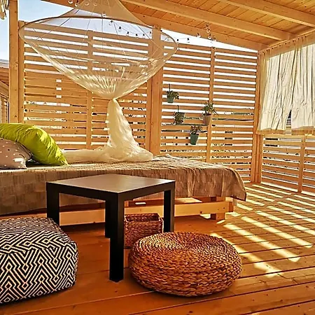 West Coast Mobilhome With Xxl Terrace 호텔 포레치