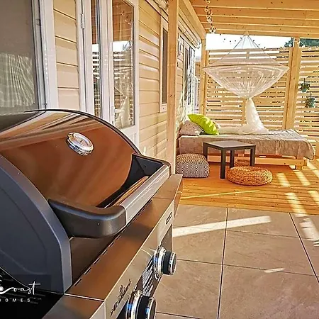West Coast Mobilhome With Xxl Terrace 호텔 *